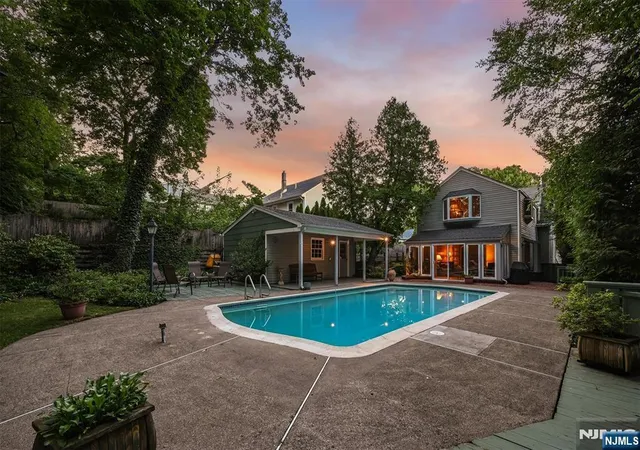 3rd image of 47 Fairview Ave, Glen Rock, NJ 07452 | MLS# 26016425