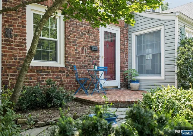 5th image of 47 Fairview Ave, Glen Rock, NJ 07452 | MLS# 26016425