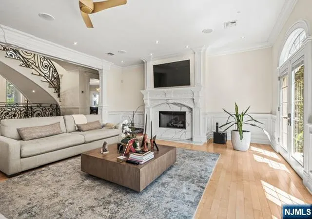 4th image of 512 Winterburn Grv, Cliffside Park, NJ 07010 | MLS# 26016773