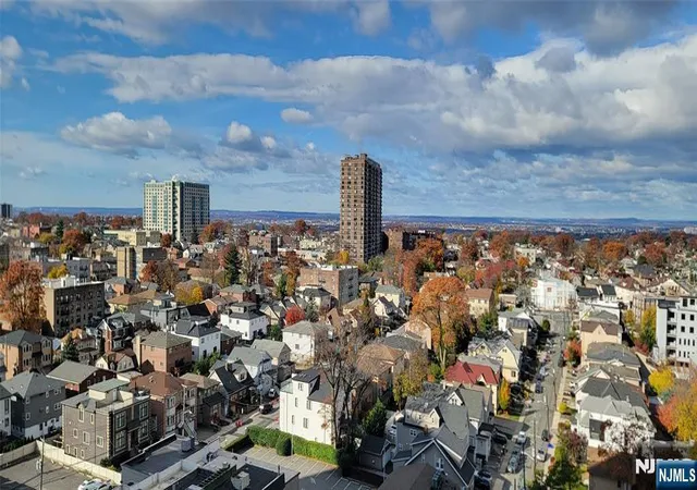 25th image of 800 Palisade Ave #704, Fort Lee, NJ 07024 | MLS# 26017545