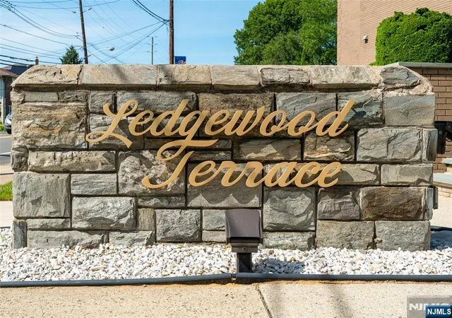 1st image of 464 Liberty St, Little Ferry, NJ 07643