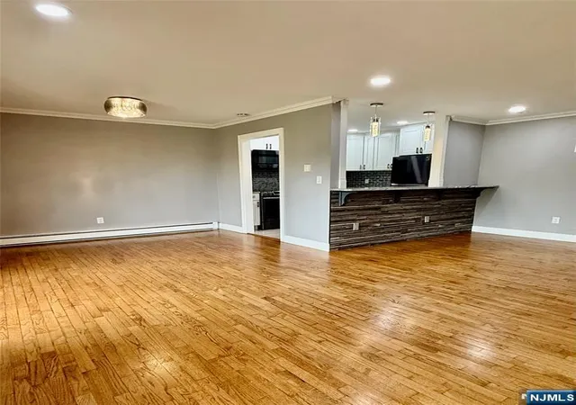 Photo 3 of Sale Pending at 15 Cottage #3A, Midland Park, NJ 07432 | MLS# 26018098 | Listing updated on 2026-09-14
