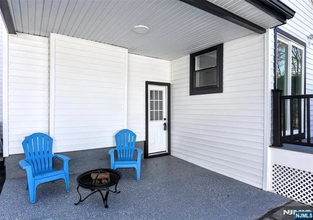 42nd image of 100 Chestnut St, Rochelle Park, NJ 07662 | MLS# 26018226