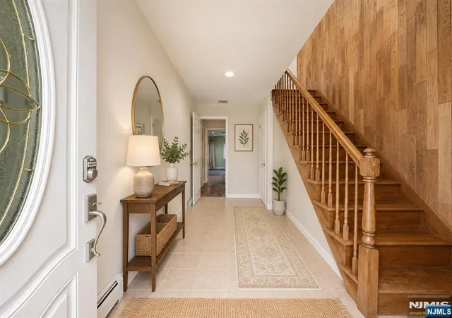 Photo 2 of Sale Pending at 433 Tappan Rd, Northvale, NJ 07647 | MLS# 26018322 | Listing updated on 2026-08-14