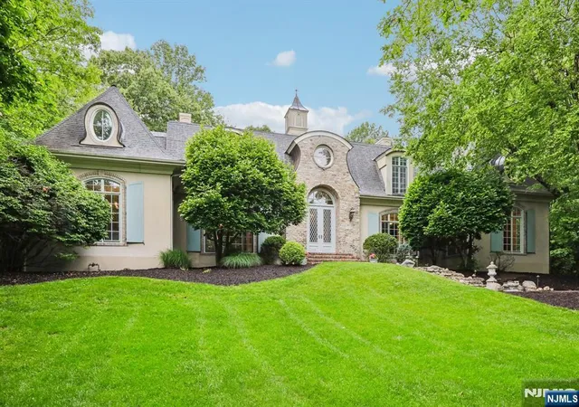 2nd image of 505 Timberline Dr, Franklin Lakes, NJ 07417 | MLS# 26018437