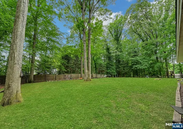3rd image of 2009 Glen Ave, Twp Of Washington, NJ 07676 | MLS# 26018497