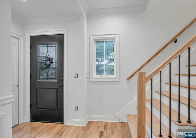 Photo 3 of Single family home for sale at 36 Albert Ave, Fair Lawn, NJ 07410 | MLS# 26018583 | Listing updated on 2026-09-13