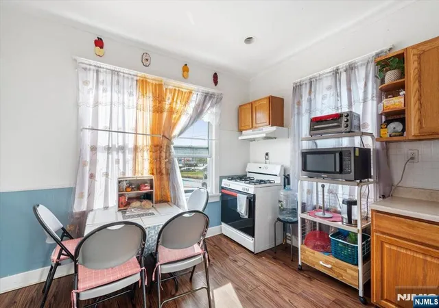 Listing Photo 4 - Condo for sale in building located at 217 Lily St, Paterson, NJ 07522