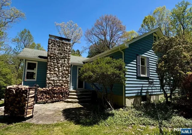 36th image of 7 Stempert Rd, Branchville, NJ 07826 | MLS# 26018816