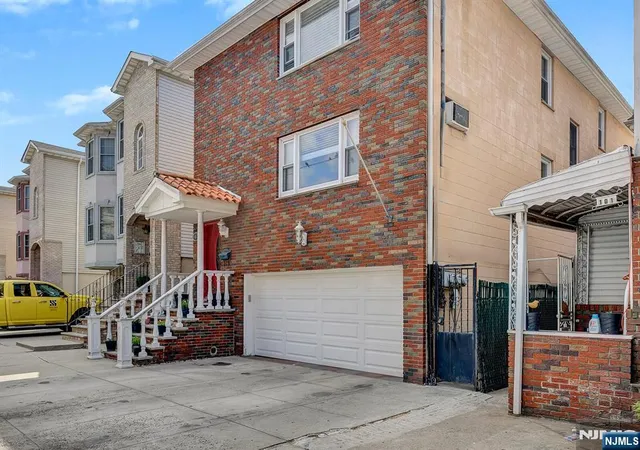 Photo 3 of Sale Pending at 103 Houston St, Newark, NJ 07105 | MLS# 26018886 | Listing updated on 2026-09-14