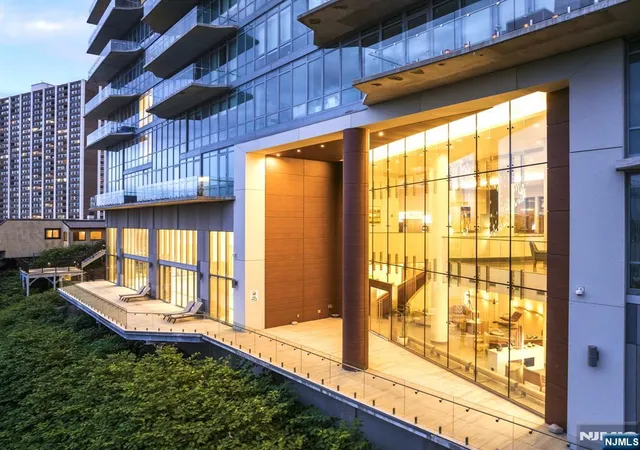 Photo 3 of Condo for sale at 320 Adolphus Ave #319, Cliffside Park, NJ 07010 | MLS# 26018975 | Listing updated on 2026-09-13
