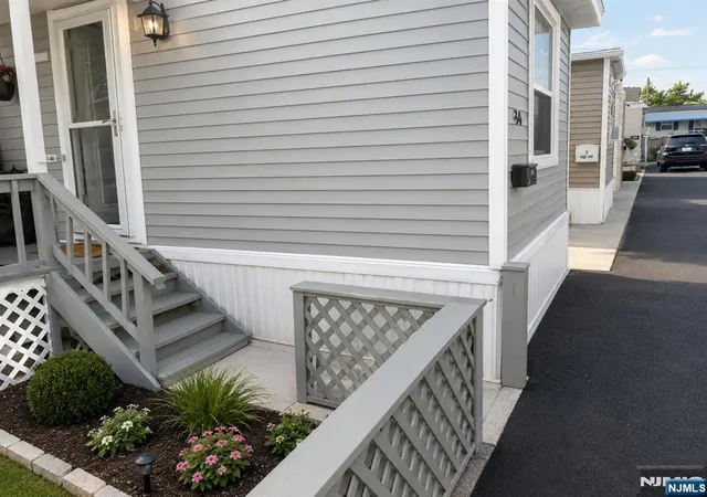 2nd image of 55 Helen, Moonachie, NJ 07074 | MLS# 26018993