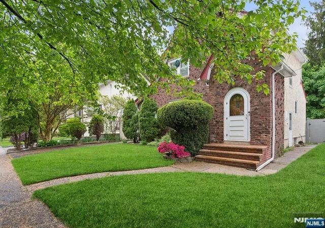 Photo 2 of Sale Pending at 494 Martense Ave, Teaneck, NJ 07666 | MLS# 26019133 | Listing updated on 2026-09-03