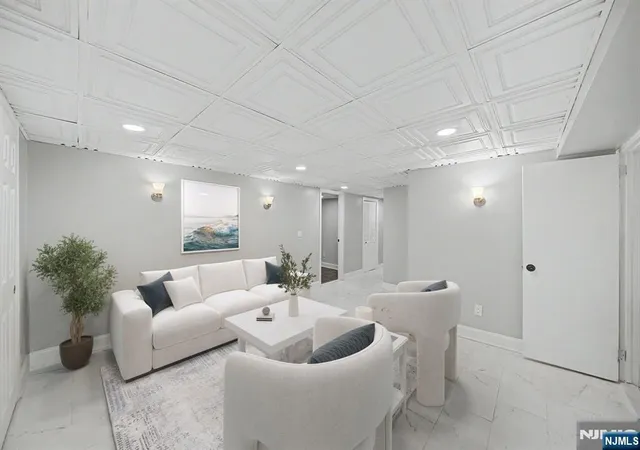 Photo 3 of Single family home for sale at 433 Louisa Ave, Wyckoff, NJ 07481 | MLS# 26019368 | Listing updated on 2026-08-03
