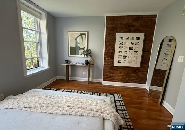 2nd image of 919 Park Ave, Hoboken, NJ 07030