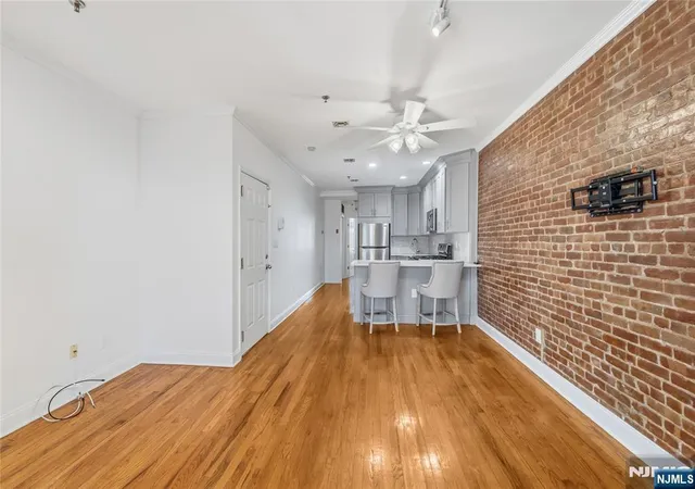 3rd image of 919 Park Ave #3R, Hoboken, NJ 07030 | MLS# 26019454