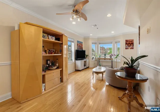 Listing Photo 5 - Condo for sale in building located at 726 23rd St, Union City, NJ 07087 - Unit #2