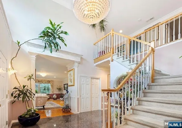 3rd image of 163 Rutherford Rd, Mahwah, NJ 07430 | MLS# 26019816