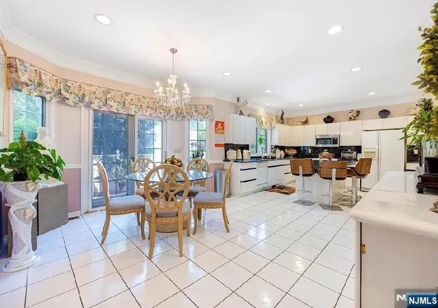 5th image of 163 Rutherford Rd, Mahwah, NJ 07430 | MLS# 26019816