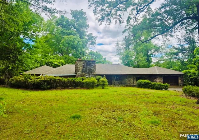 1st image of 54 Ellicott Ln, Wayne, NJ 07470 | MLS# 26019919