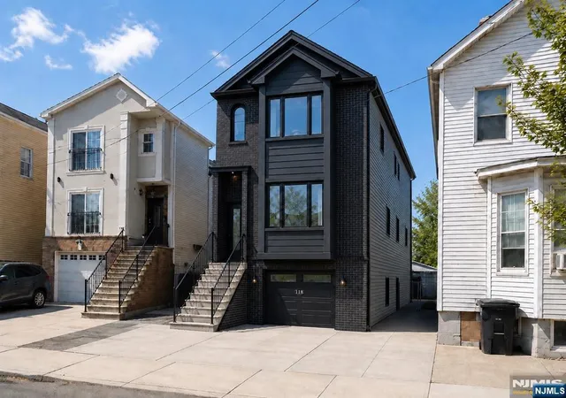 Photo 1 of Sale Pending at 313 Warren St, Harrison, NJ 07029 | MLS# 26020170 | Listing updated on 2026-08-13