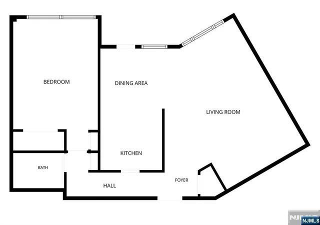 2nd image of 1375 River Rd, Edgewater, NJ 07020