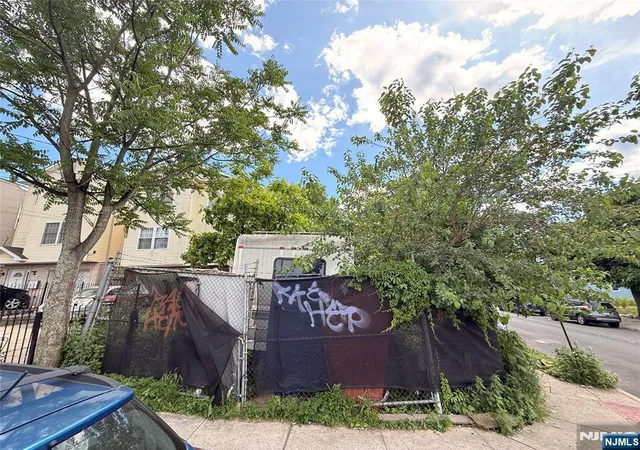 Photo 2 of Land for sale at 524 Avon Ave, Irvington, NJ 07111 | MLS# 26020304 | Listing updated on 2026-07-16