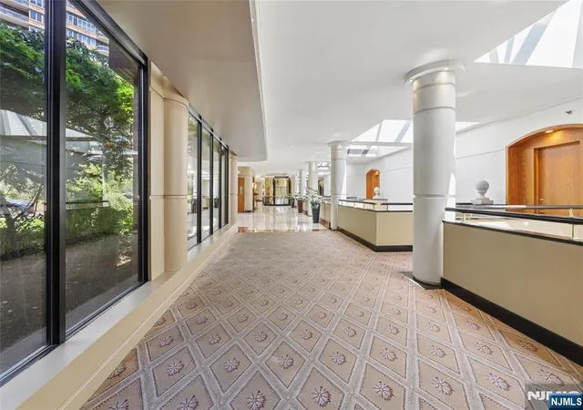 4th image of 100 Carlyle Dr #5HS, Carlstadt, NJ 07072 | MLS# 26020375