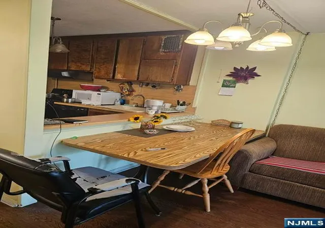 Photo 3 of House for sale at 2200 N Central Rd #2V, Fort Lee, NJ 07024 | MLS# 26020447 | Listing updated on 2026-08-25