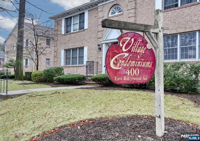 3rd image of 10 Irving St, Ridgewood, NJ 07450