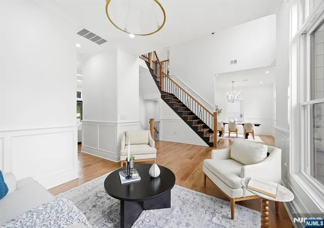 Photo 3 of Single family home for sale at 274 Hillside Ave, Livingston, NJ 07039 | MLS# 26020610 | Listing updated on 2026-09-12