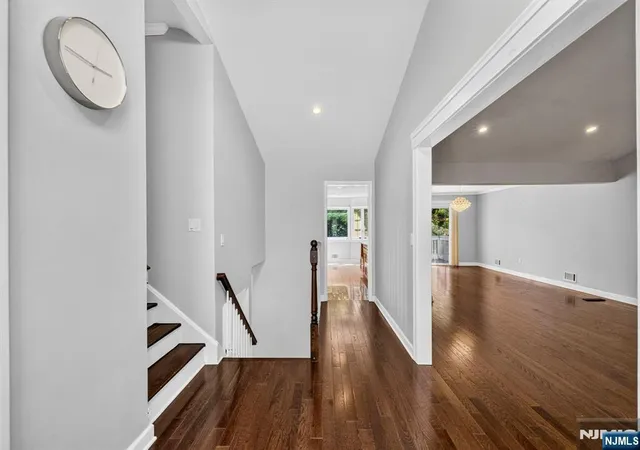 Photo 3 of Single family home for sale at 192 Jenkins Dr, Englewood Cliffs, NJ 07632 | MLS# 26020866 | Listing updated on 2026-09-18