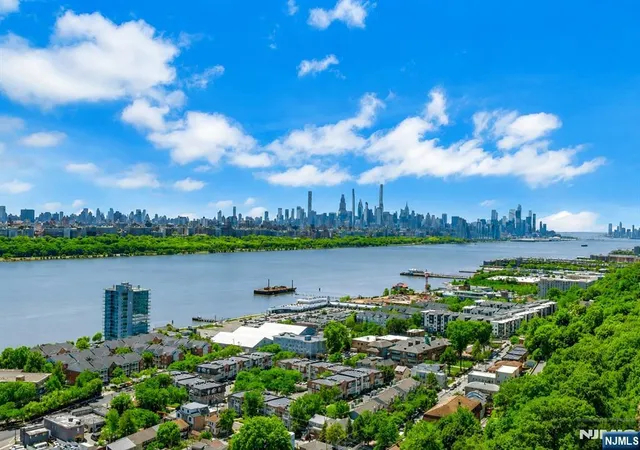 2nd image of 100 Carlyle, Cliffside Park, NJ 07010
