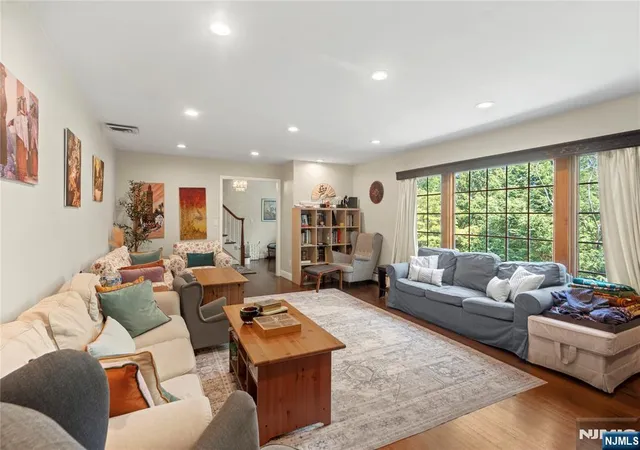 Photo 4 of Single family home for sale at 10 Allendale Rd, Saddle River, NJ 07458 | MLS# 26021116 | Listing updated on 2026-08-19