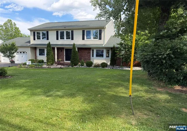 2nd image of 73 Hillside Ave, Roxbury Township, NJ 07876 | MLS# 26021235
