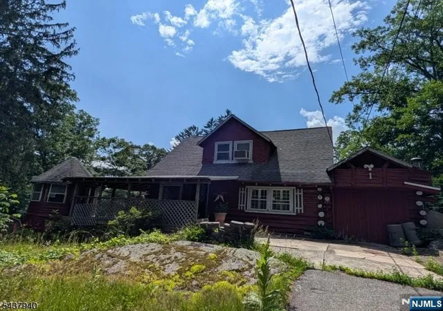 1st image of 1 Poplar Grove Ter, West Milford, NJ 07480 | MLS# 26021242