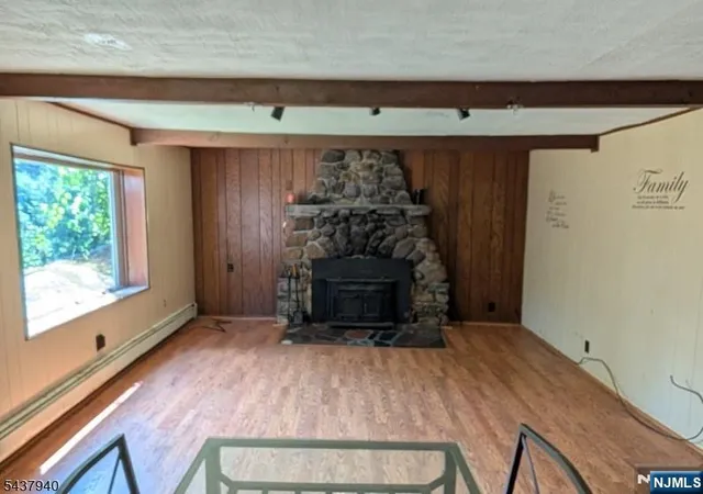 Photo 4 of House for sale at 1 Poplar Grove Ter, West Milford, NJ 07480 | MLS# 26021242 | Listing updated on 2026-09-21