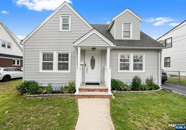 Photo 3 of Sale Pending at 80 Wonham St, Clifton, NJ 07013 | MLS# 26021250 | Listing updated on 2026-09-08