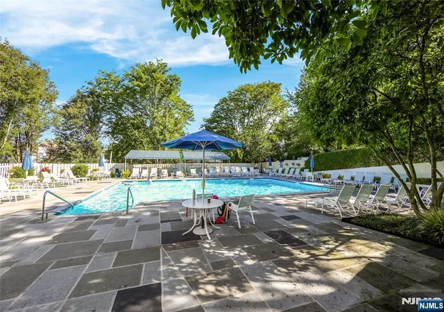 38th image of 6 Markham Cir #6, Englewood, NJ 07631 | MLS# 26021446