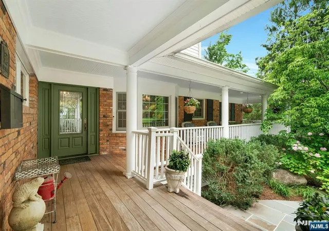 Photo 3 of Sale Pending at 549 Lee Ct, Wyckoff, NJ 07481 | MLS# 26021603 | Listing updated on 2026-08-24