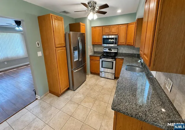 Photo 4 of House for sale at 70 Hahn Ave, Rochelle Park, NJ 07662 | MLS# 26021669 | Listing updated on 2026-08-20