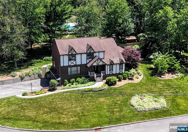 2nd image of 16 Weeden Dr, West Milford, NJ 07480 | MLS# 26021757