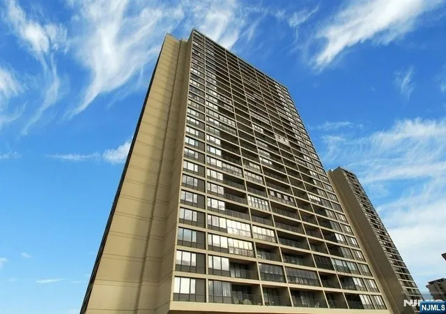 46th image of 6 Horizon Rd # 1508, Fort Lee, NJ 07024 | MLS# 26022023