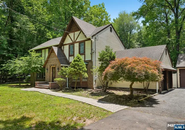 2nd image of 27 Chestnut, Old Tappan, NJ 07675 | MLS# 26022099