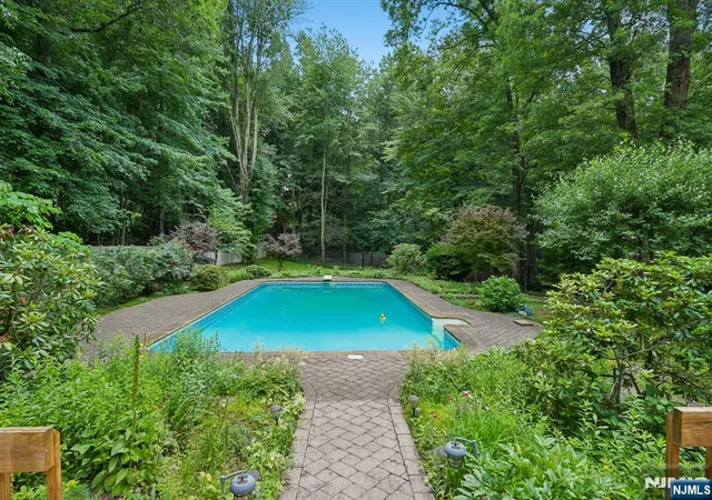 41st image of 27 Chestnut, Old Tappan, NJ 07675 | MLS# 26022099