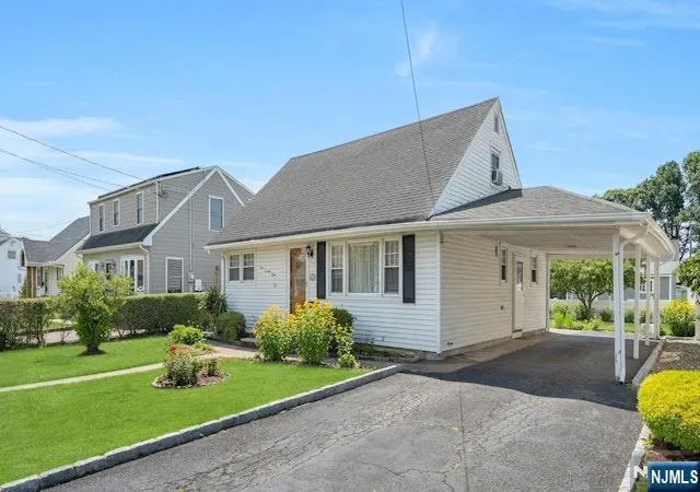 2nd image of 178 Cambridge Ave, Saddle Brook, NJ 07663 | MLS# 26022124