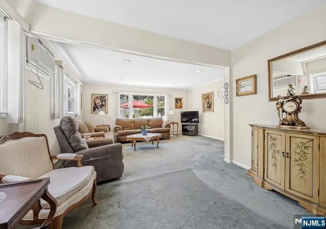4th image of 178 Cambridge Ave, Saddle Brook, NJ 07663 | MLS# 26022124