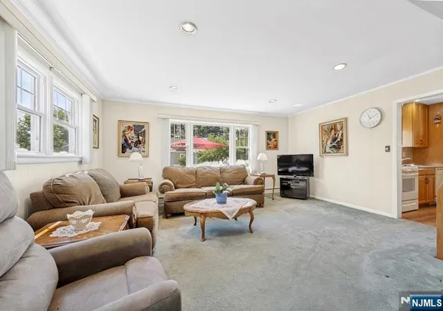 5th image of 178 Cambridge Ave, Saddle Brook, NJ 07663 | MLS# 26022124