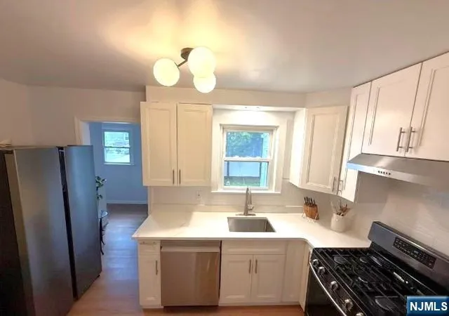 Photo 4 of Single family home for sale at 772 Stelton St, Teaneck, NJ 07666 | MLS# 26022279 | Listing updated on 2026-09-02