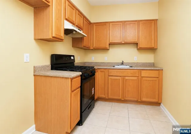 Photo 3 of Multi family home for sale at 42 Astor St, Newark, NJ 07114 | MLS# 26022389 | Listing updated on 2026-07-27